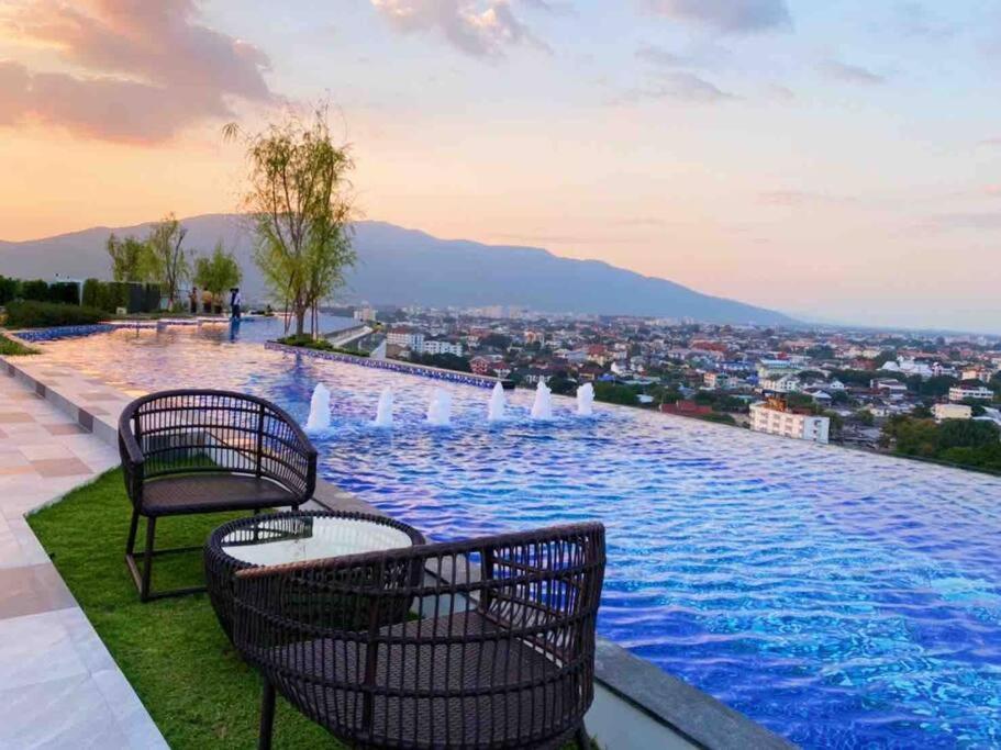 New & Cozy 2 Bedroom @ The Astra Sky River Chiang Mai Ngoại thất bức ảnh